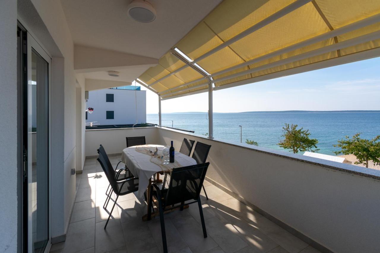 Apartments By The Sea Mandre, Pag - 4093 コラン エクステリア 写真